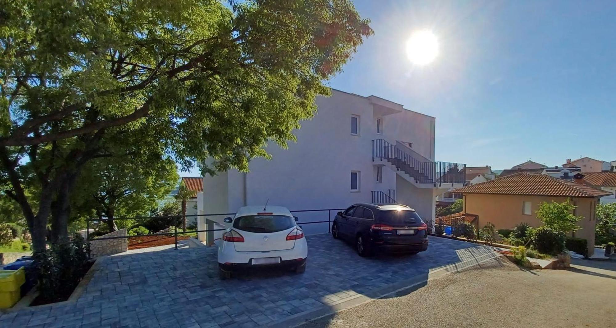 Apartments Daria クルク エクステリア 写真