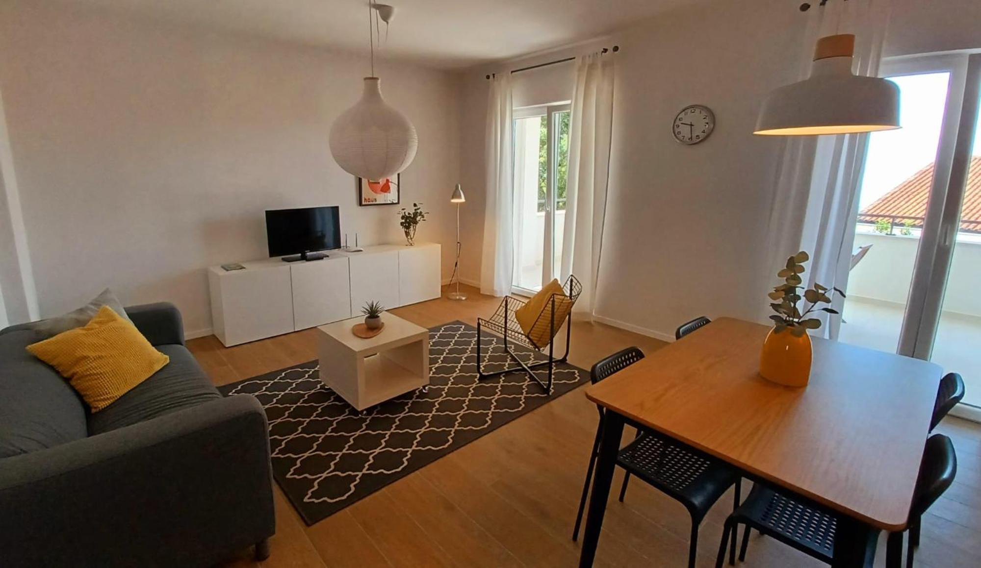 Apartments Daria クルク エクステリア 写真